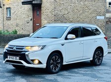 2016 Mitsubishi Outlander 4x4 PCO Ready – 1 Owner – Reverse Cam – Jan 2027 PCO