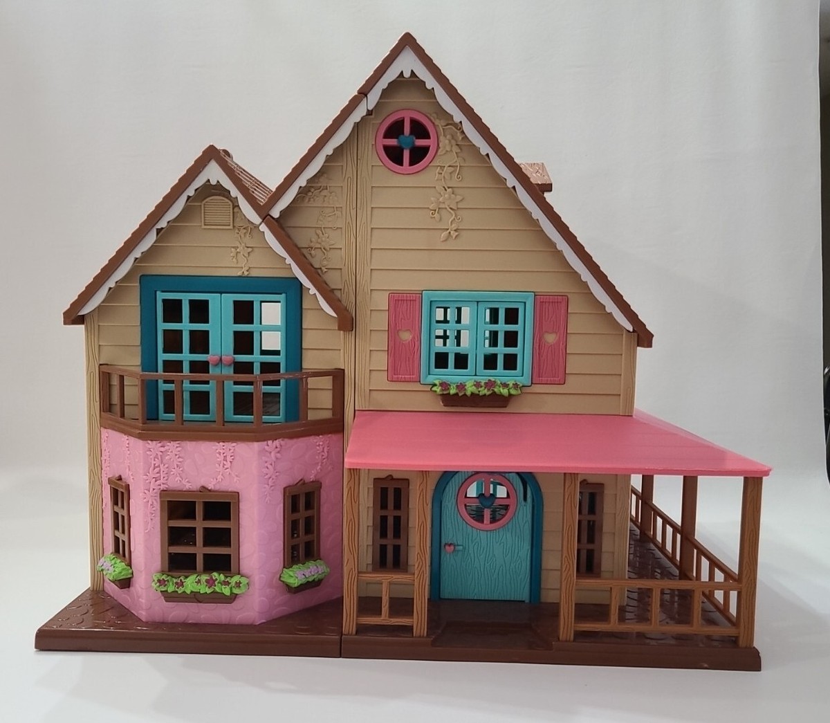 Li'l Woodzeez Honeysuckle Hillside House Cottage Battiat Inc Only