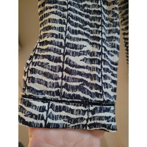 Vineyard Vines Womens Blue White silk blend blouse size 12 - Picture 3 of 5
