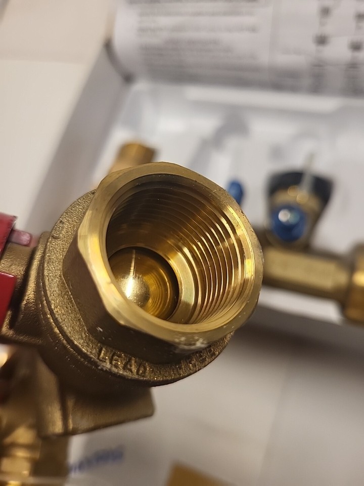 Rinnai 3/4" Isolation Valve Kit (Hot And Cold) For Tankless Water