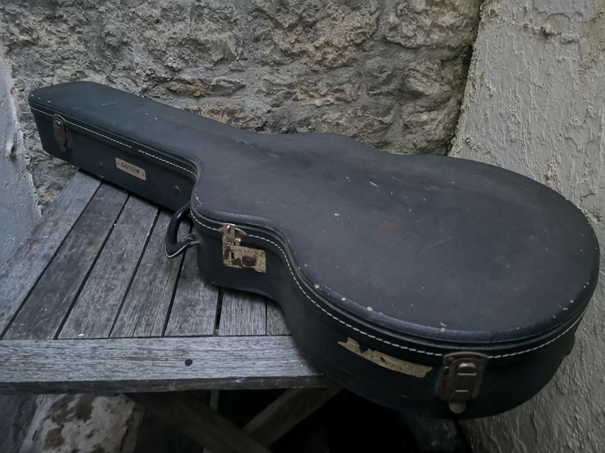 Gretsch Jet Club ハードケース Amazon.com: Gretsch Jet Bass and Baritone Guitar Case