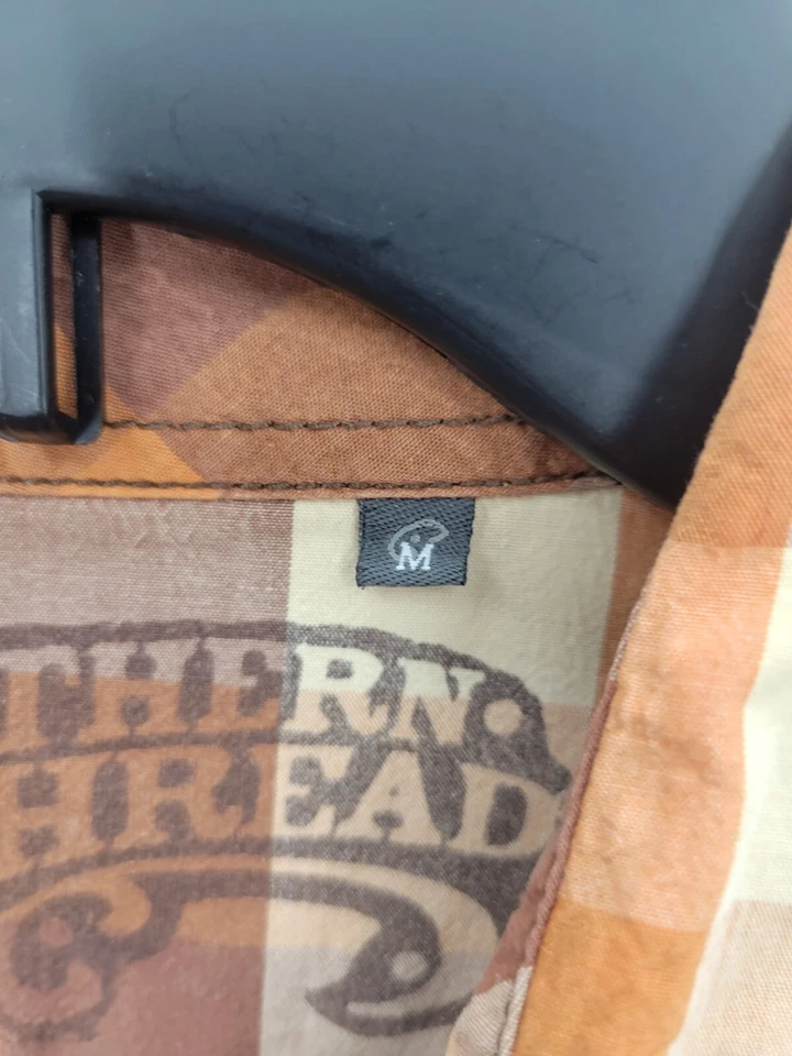 Southern Thread Shirt Mens Medium Brown Plaid Western Cowboy Pockets Button Up - Image 3 of 4