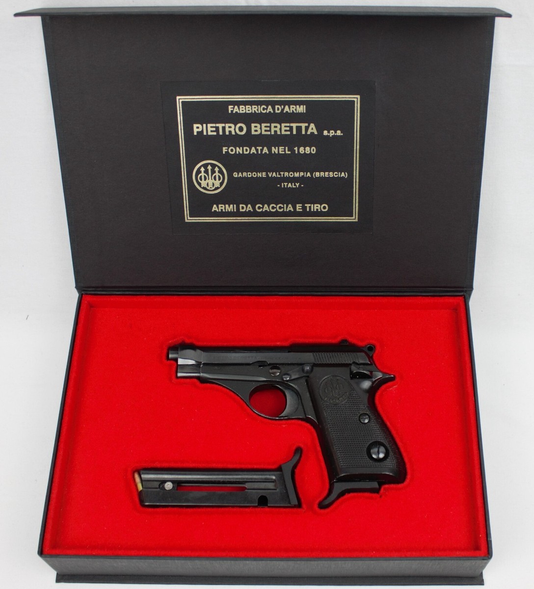 PISTOL PRESENTATION CUSTOM DISPLAY CASE BOX for BERETTA 1971 m71