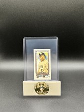 Ivan Rodriguez 2025 Topps Allen & Ginter #309 Mini Short Print SP Marlins HOF