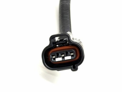 1992-1997 Toyota Land Cruiser OEM VSS Speed Sensor Connector Plug