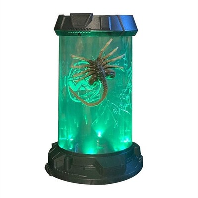 Figure Alien Romulus Regal Popcorn Facehugger Lightup Bucket Film