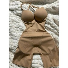 SKIMS Ultimate Body Push Up Butt Enhancing Padded Mid Thigh Bodysuit
