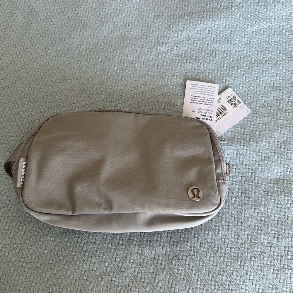 lululemon Everywhere Belt Bag for On-the-Go Essentials