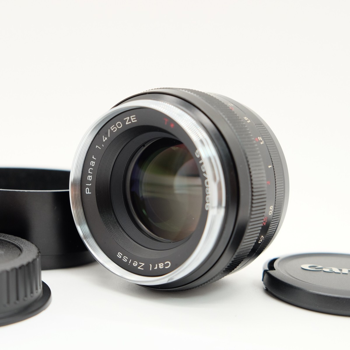 N Mint] Carl Zeiss Planar T* 50mm F/1.4 ZE Lens for Canon EF