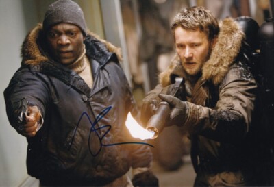 JOEL EDGERTON signed Autogramm 20x30cm THE THING in Person autograph COA