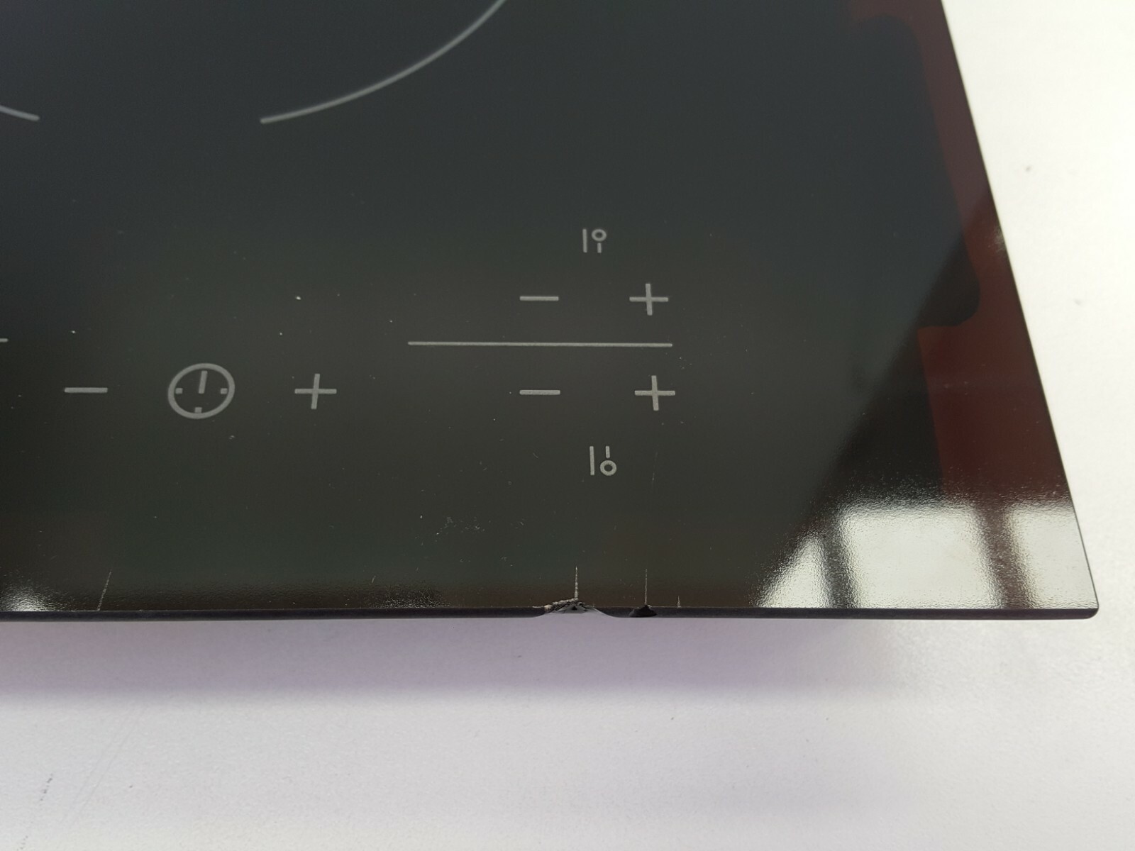 ELECTROLUX 60CM ELECTRIC COOKTOP 600MM EHC644BA CERAMIC 4 ZONE TOUCH