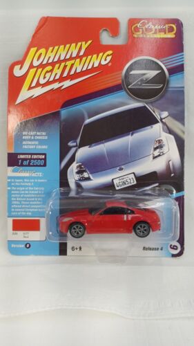 Johnny Lightning 2004 Nissan 350Z Red Die Cast