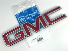 2015-2020 GMC Yukon 2015-2020 GMC Canyon Red Chrome Front Grille Emblem new OEM