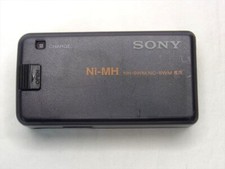Sony BC-9HM Gum Battery Ni-MH Ni-Cd Charger  Walkman From Japan 39