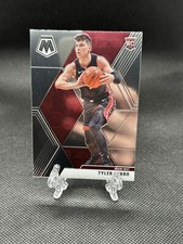 TYLER HERRO 2019-20 Mosaic RC Black Jersey Variation