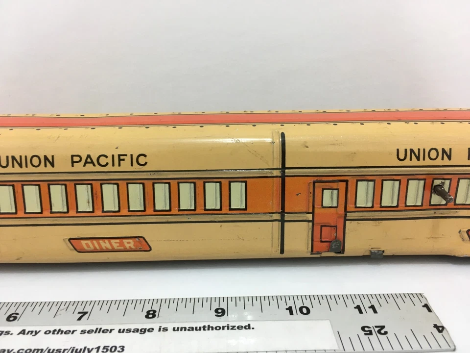 Juguete de tren de cuerda vintage Marx M-10003 Union Pacific correo de EE. UU. - falta la rueda loca Foto 3 de 4