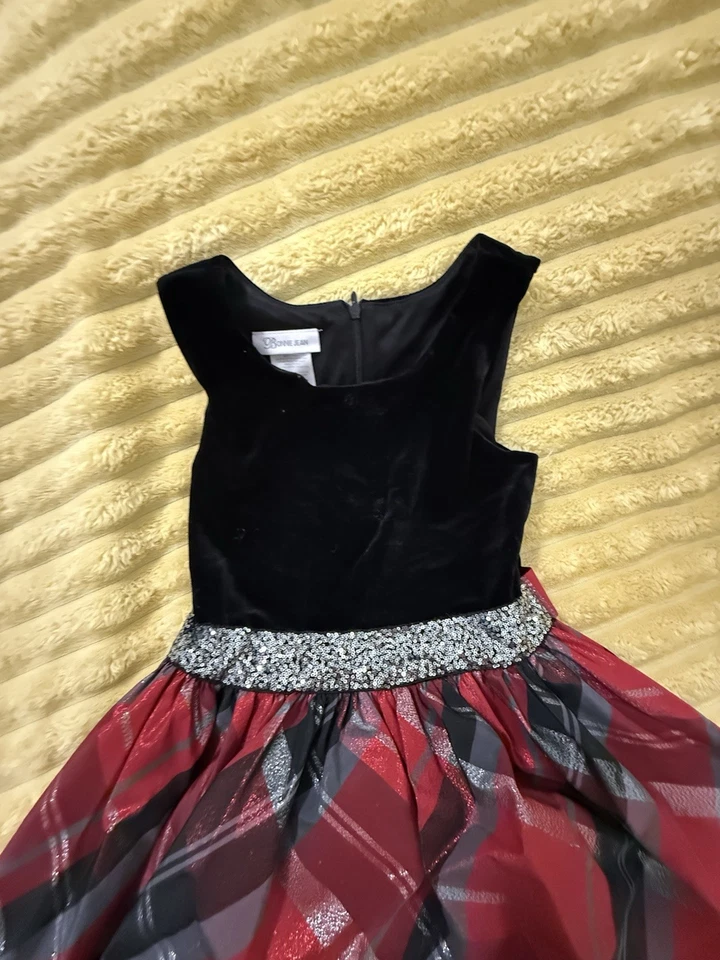 Vestido de vacaciones a cuadros para niñas, piso negro y rojo talla 10 Foto 3 de 4