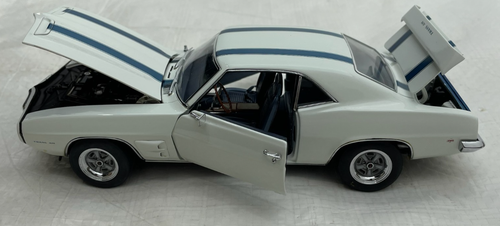 1969 Pontiac Trans Am Danbury Mint 1:24 New in Box Ram Air III IV 3 4 Coupe - Picture 15 of 23