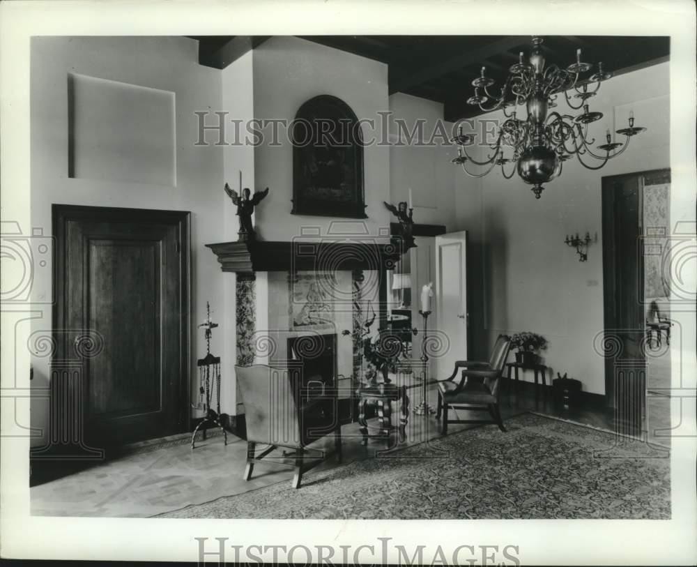 1966 Press Photo Princess Beatrix's study in Drakensteyn Castle, Netherlands