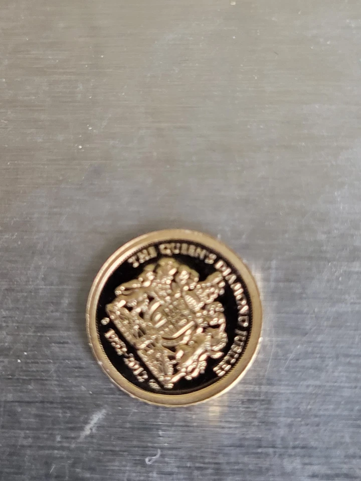 1953 Portrait Of Queen Elizabeth 585 Gold Coin 0.5g 14ct Gold. - Image 2 of 4