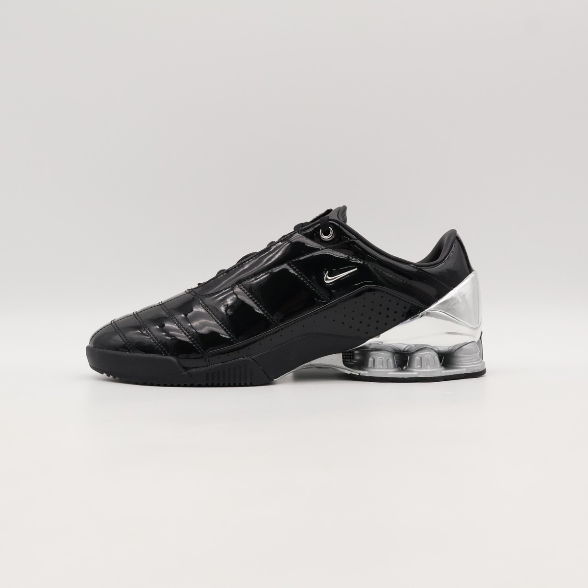 IM9326-001 Maha Amsterdam × Nike Total 90 Shox Magia Black