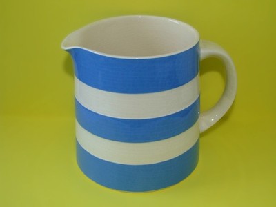 Ein Vintage TG grün/Kleeblatt Cornishware Krug 5'' hoch .....verrückt