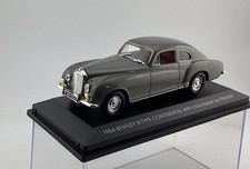 Road Signature 143 Scale 43212 - 1954 Bentley R-type Continental - Met Grey