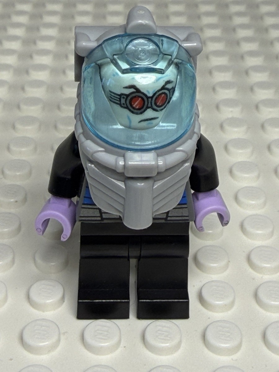Lego 10737 Minifigure Mr. Freeze (SH0355) From Batman II Set DC
