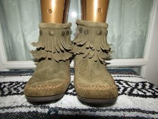 MINNETONKA Moccasins 695F Womens Size 6 Olive Green Leather Double Fringe