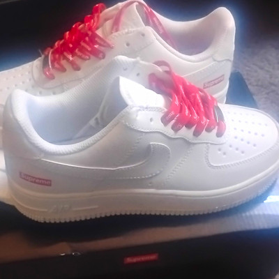 Nike Air Force 1 Low Men's Leather Sneaker White/Red w/ Supreme Laces