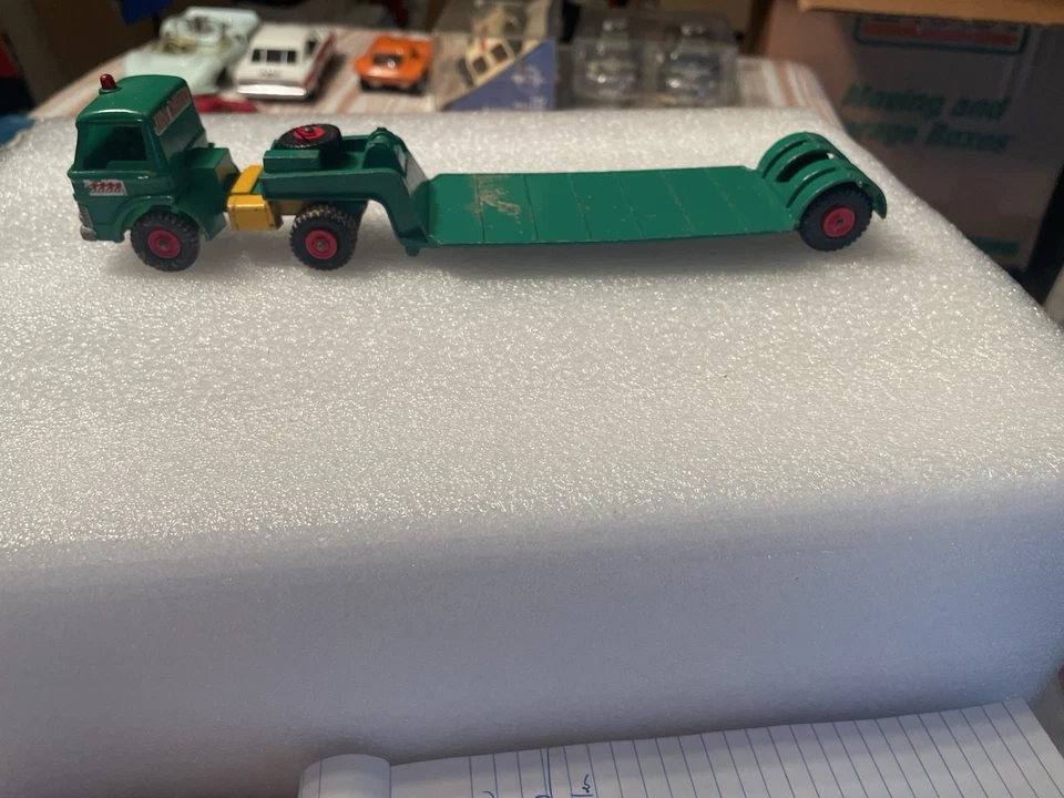 matchbox king size k-17 Ford Tractor W/ Dyson Loader - Image 2 of 4