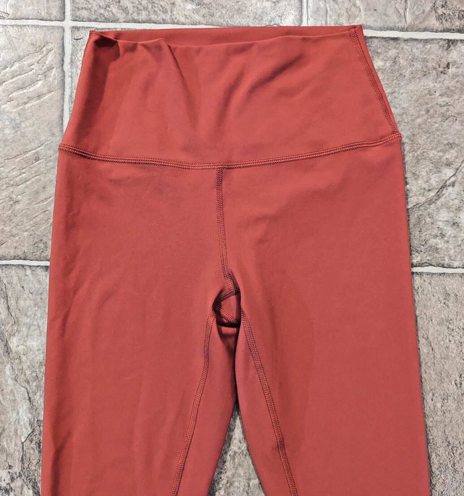 yogalicious athletic compression crop ankle leggings