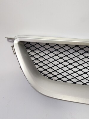 TOYOTA　Altezza フロントグリル JDM TOYOTA ALTEZZA SXE10 GXE10 Genuine Front Grille Very