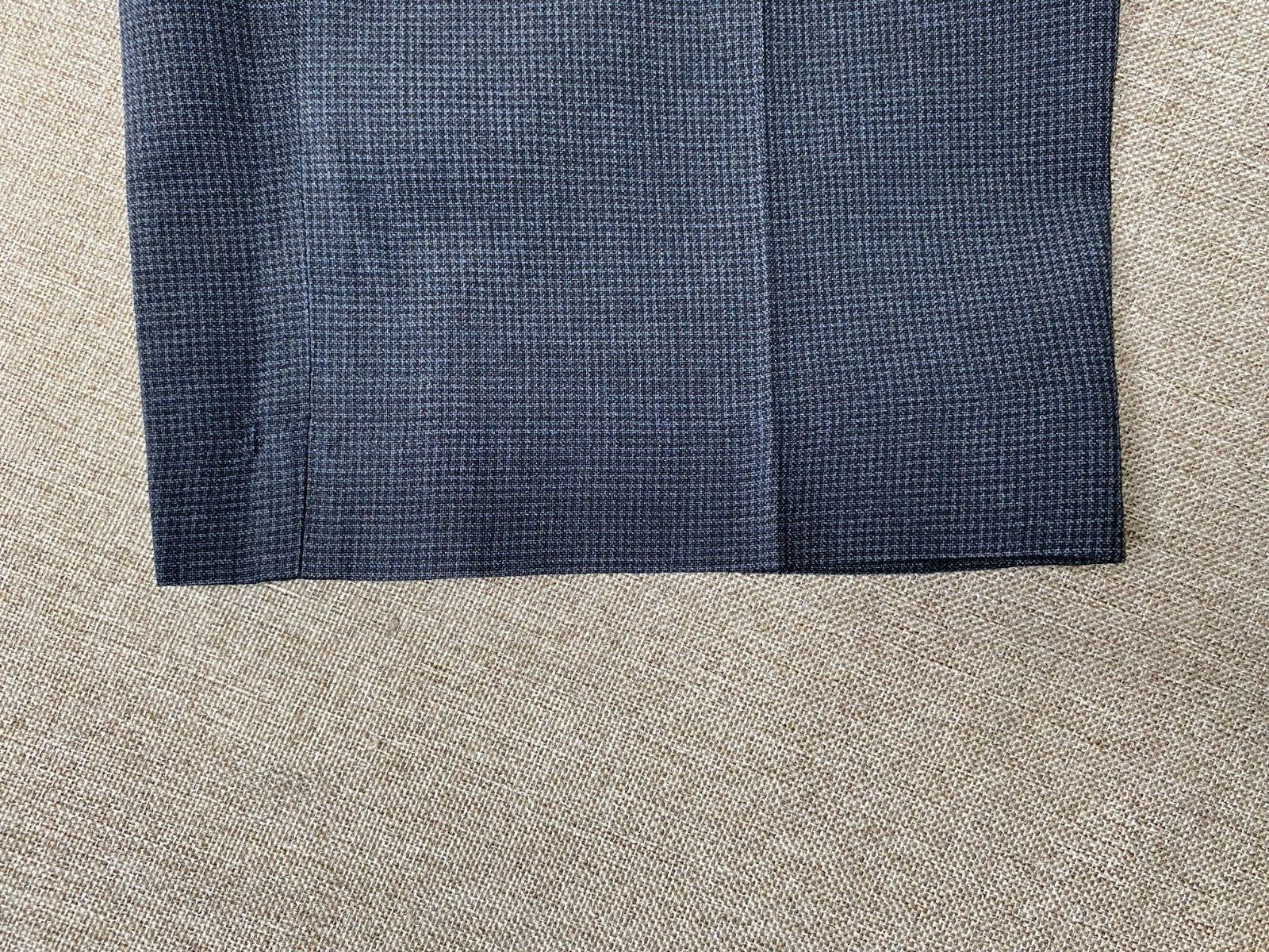 Vintage Roundtree & Yorke Wool Blend Pleated Dress Pants Men's 33 x 32 Blue VTG