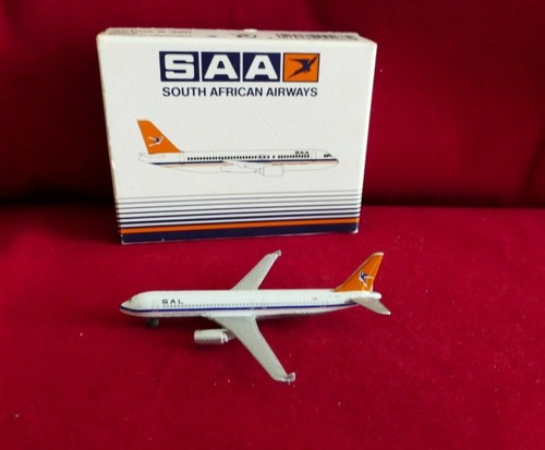 SCHABAK Avion SAA South African Airways A 320 - Ech 1:600 - Model Aircraft - Imagen 2 de 2