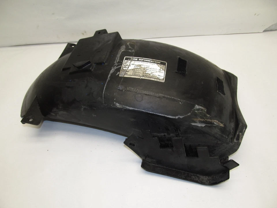 Guardabarros trasero Yamaha FZR1000 1991 Foto 2 de 4