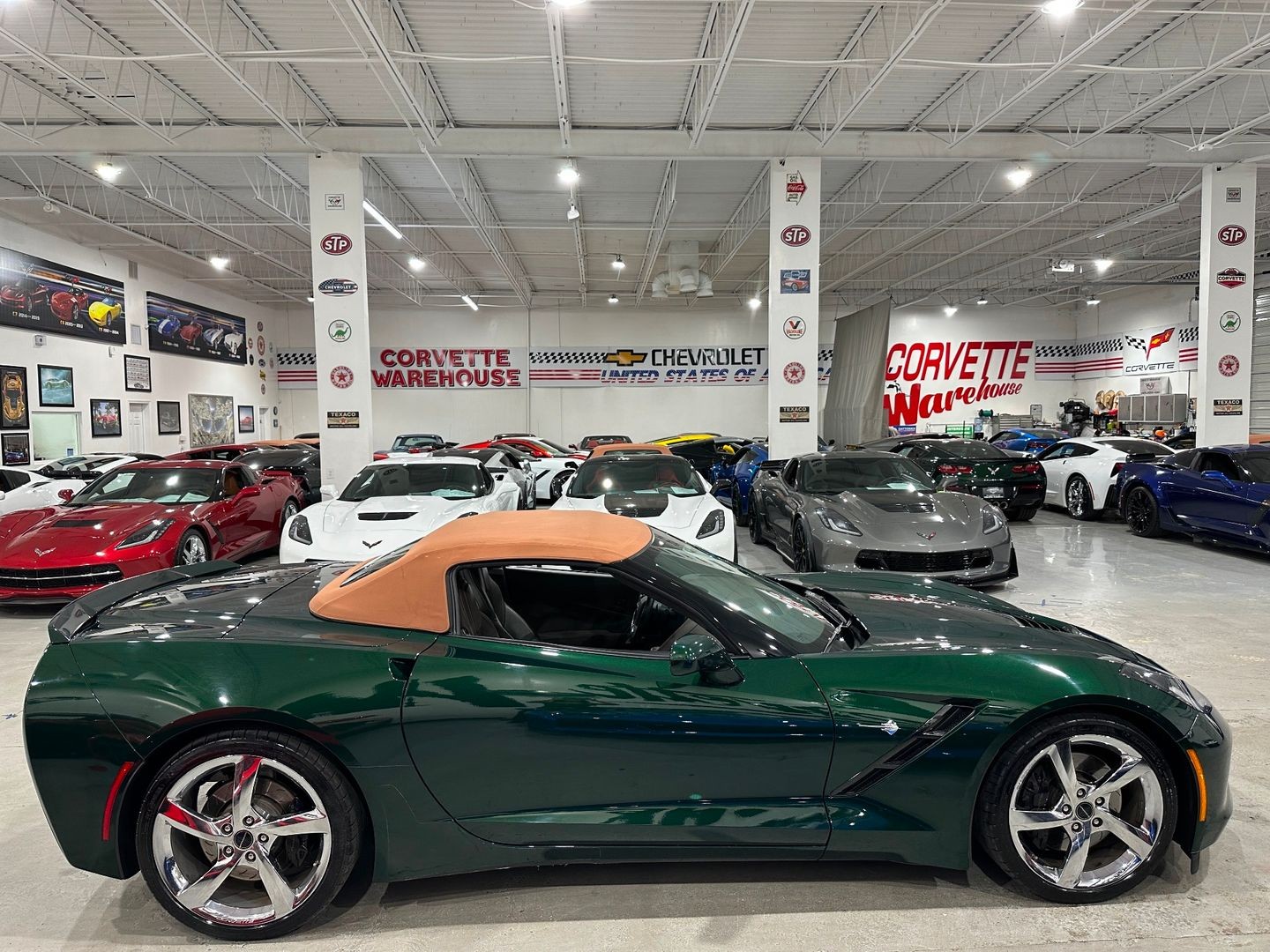 2014 [G7J] Lime Rock Green Metallic Chevrolet Corvette   | C7 Corvette Photo 7