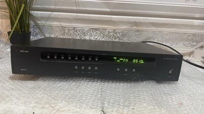 Arcam T61 AM/FM RDS Tuner   Funktionstüchtig, Hohe Klangqualität