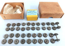 HORNBY DUBLO  42 x Metal Wheels for Wagons & Coaches  -  OO Gauge   c1958