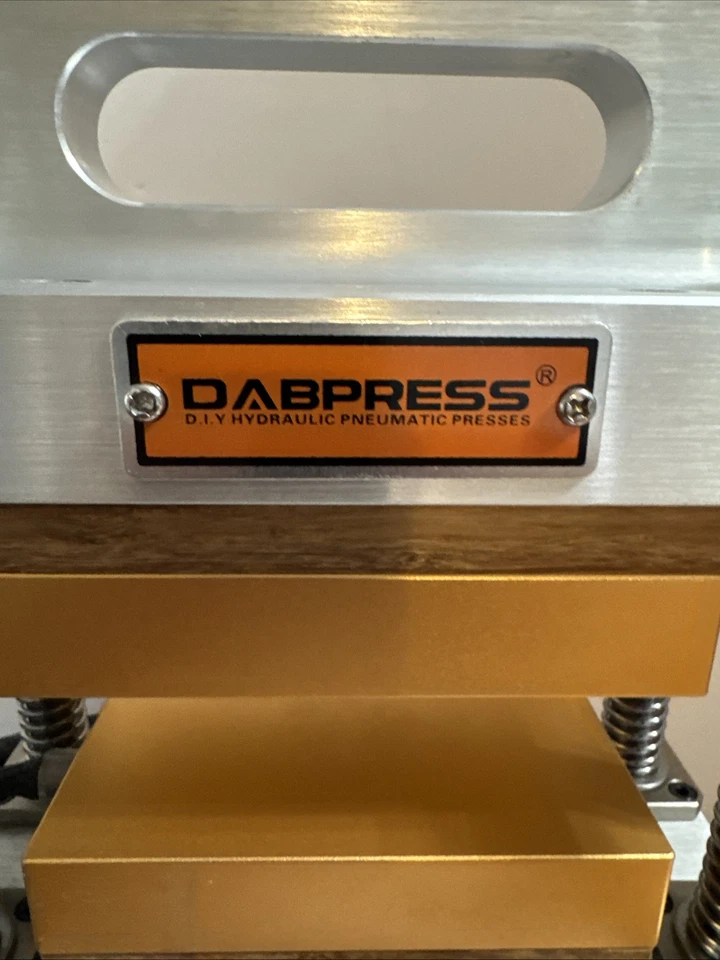 DABPRESS 4-Ton Heat Press  With Manuals And Tested. - Image 2 of 4