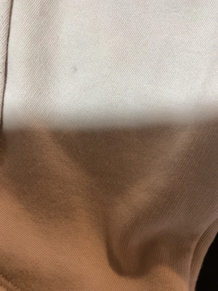 Victoria Secret Sudadera Recortada 'OVERSIZE' Estampado Leopardo Logo Crema M (50" Pecho 2 Foto 4 de 4