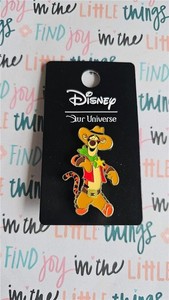 Disney Box Lunch Our Universe - Cowboy Hat Sheriff Tigger Pin 165053
