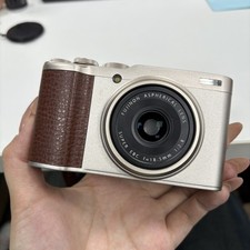 Fujifilm Fuji XF10 24.2 MP Compact Digital Camera Champagne Gold English Tested