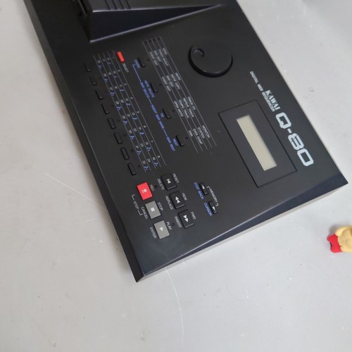 Secuenciador digital Kawai Q-80 MIDI de colección probado funcionando desde Japón envío gratuito - Imagen 2 de 5