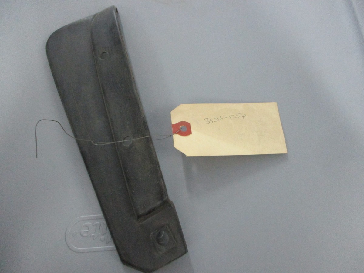 NOS Kawasaki LH RR Lower Flap 1990-1997 KLF 300 KLF300 35019-1256