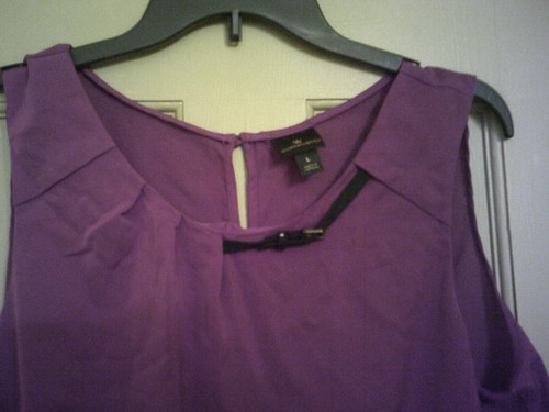 Ladies Worthington Brand Purple Blouse, Size L. Sleeveless, scoop neck. - Picture 3 of 3