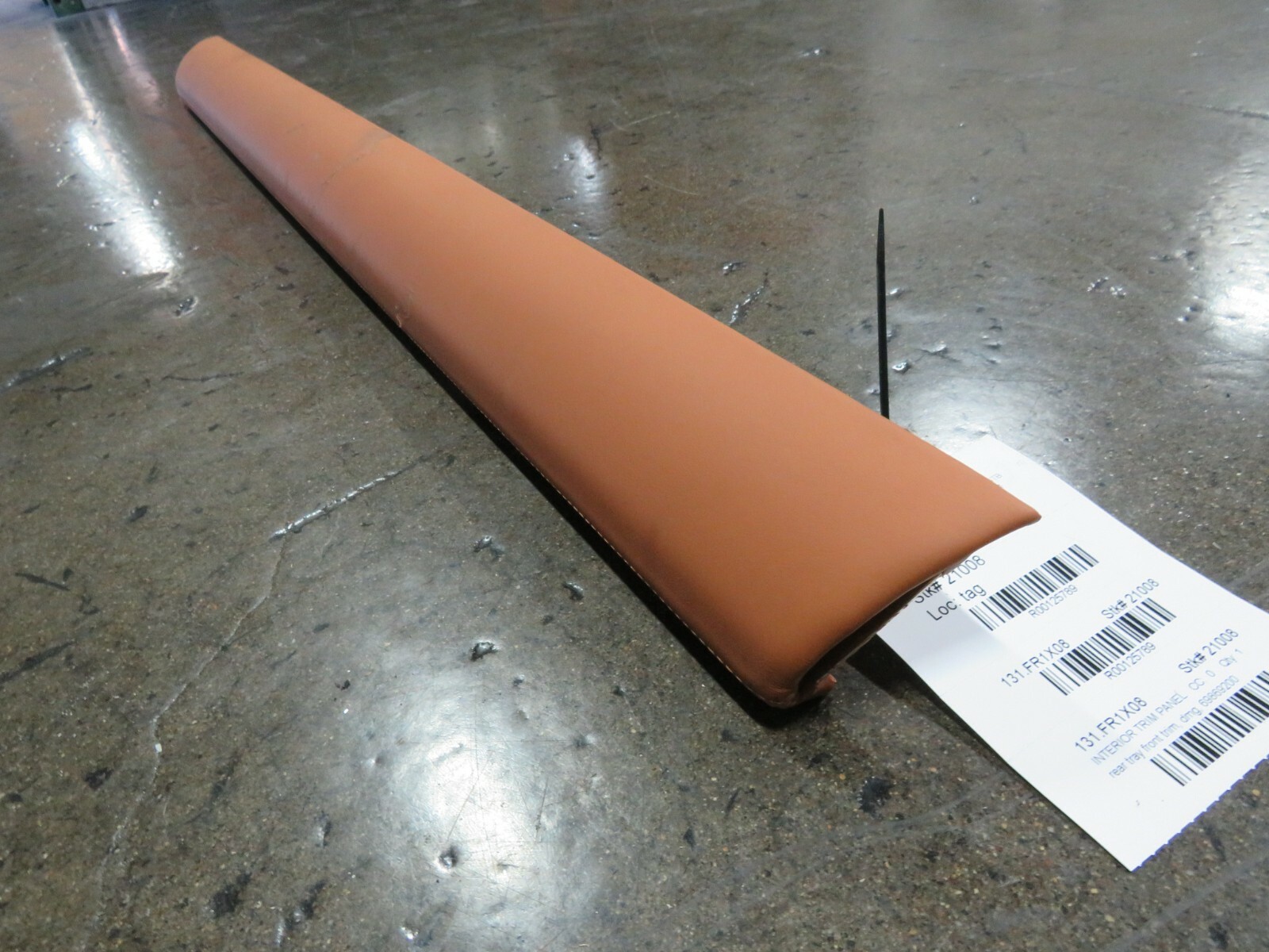 Ferrari 599 GTB, Rear Luggage Tray Edge Trim, Used, P/N 69869200