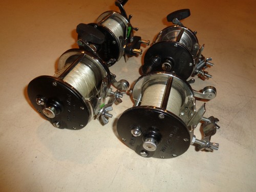 4 Penn 209 Levelwind Fishing Reels, Black Side Plates, Black Swirl Handles, RH, - Picture 10 of 11