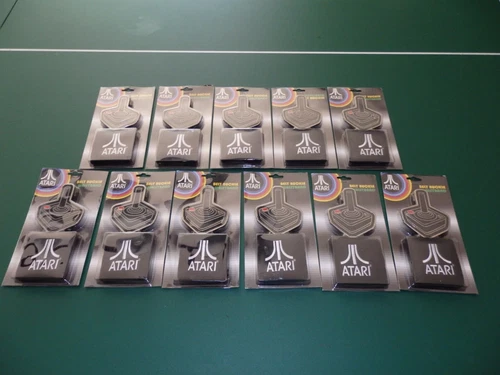 VINTAGE Lot of 11 ATARI RETRO VIDEO GAME JOYSTICK BELT BUCKLE & WRIST BAND SETS