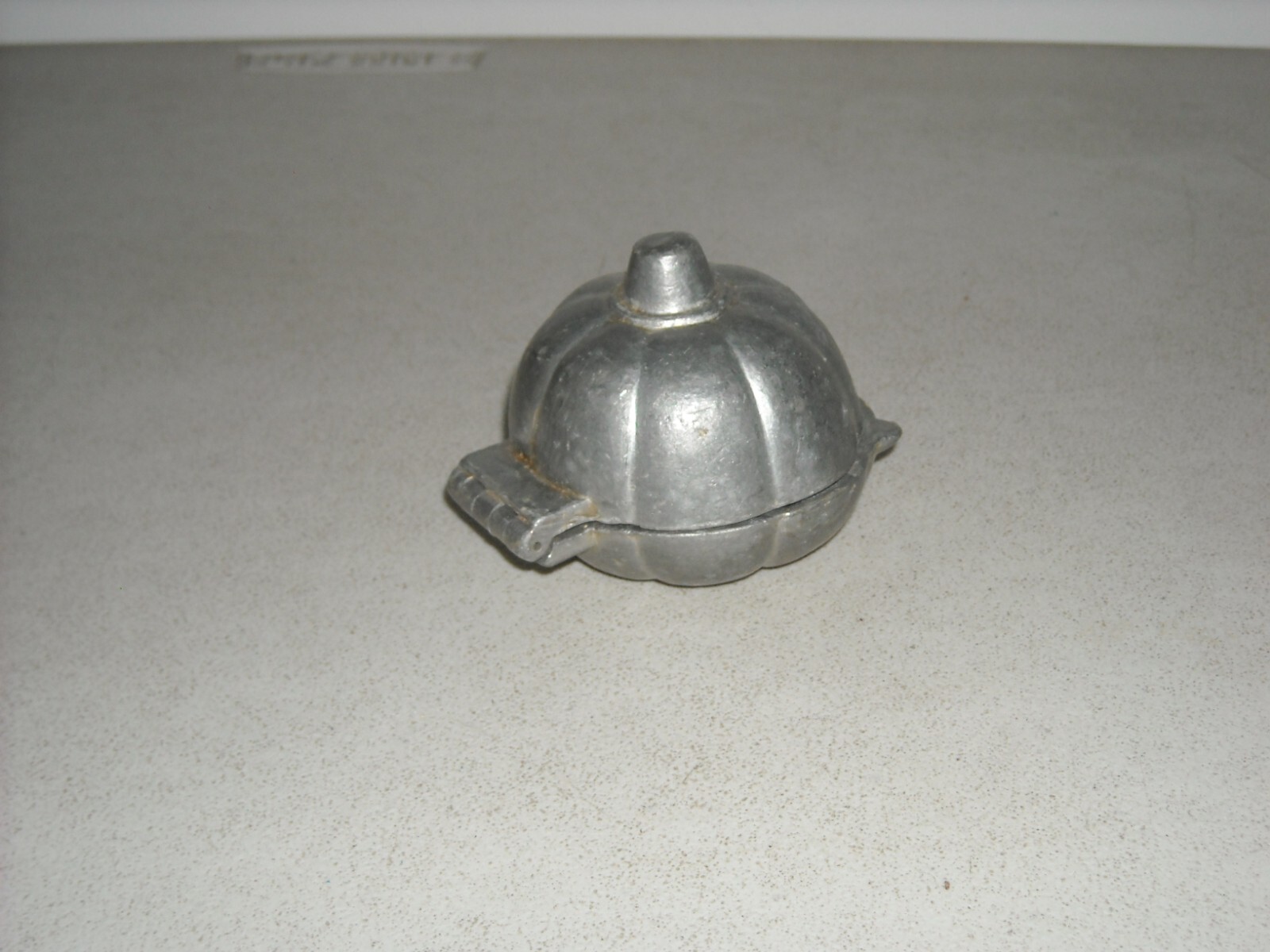 Picture 5 of 8